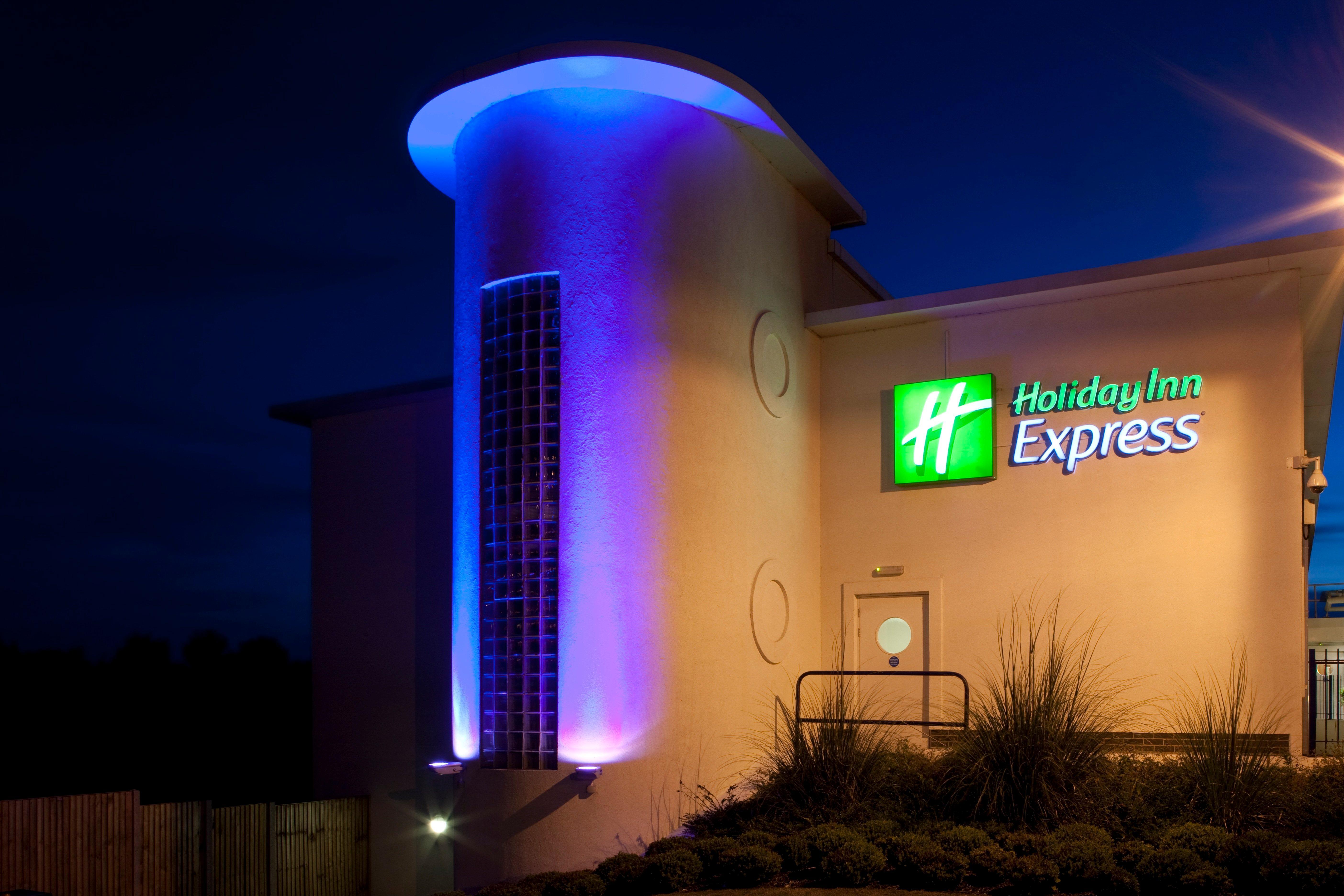 Holiday Inn Express Ramsgate - Minster By Ihg Dış mekan fotoğraf