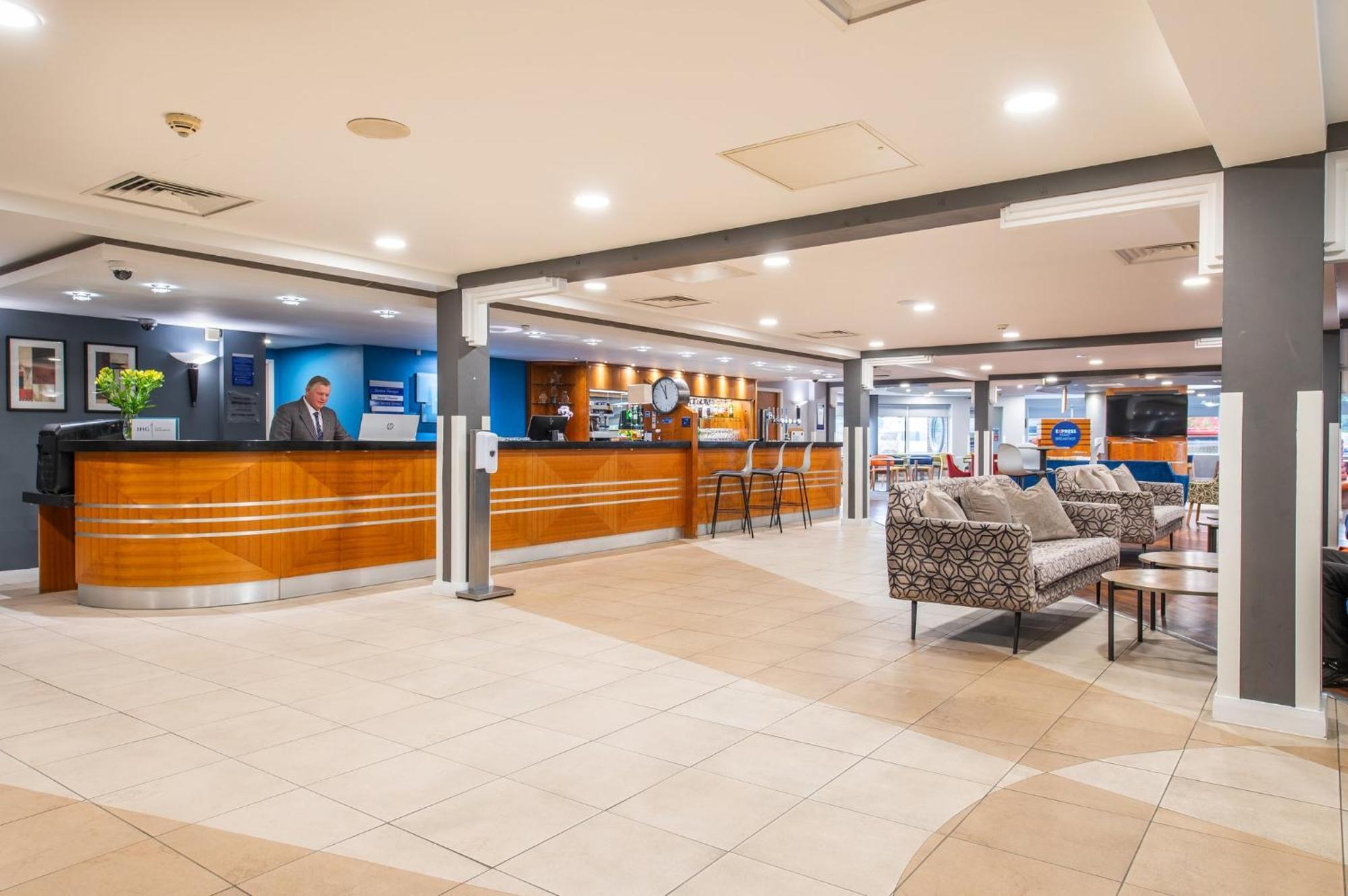 Holiday Inn Express Ramsgate - Minster By Ihg Dış mekan fotoğraf