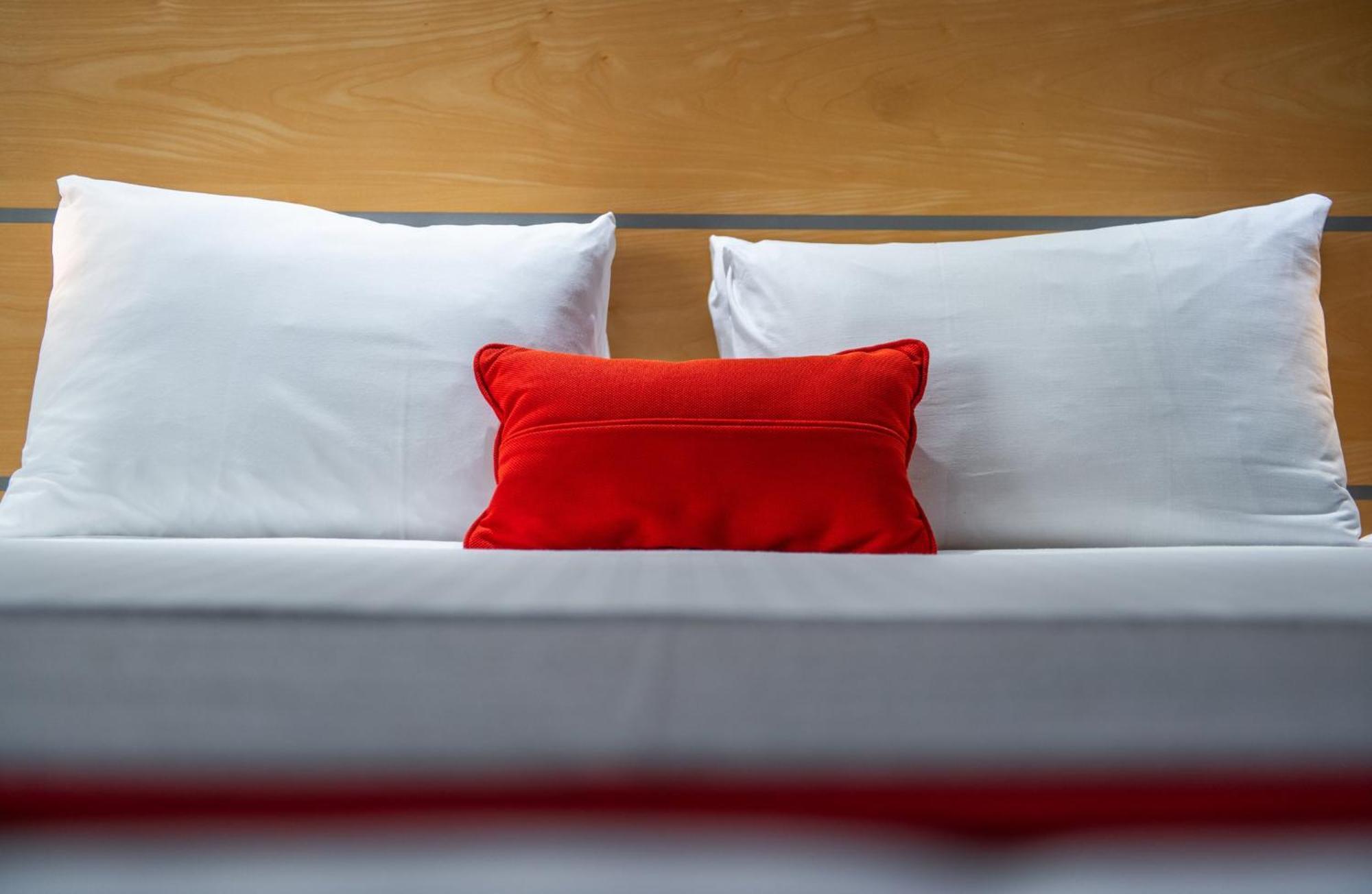Holiday Inn Express Ramsgate - Minster By Ihg Dış mekan fotoğraf