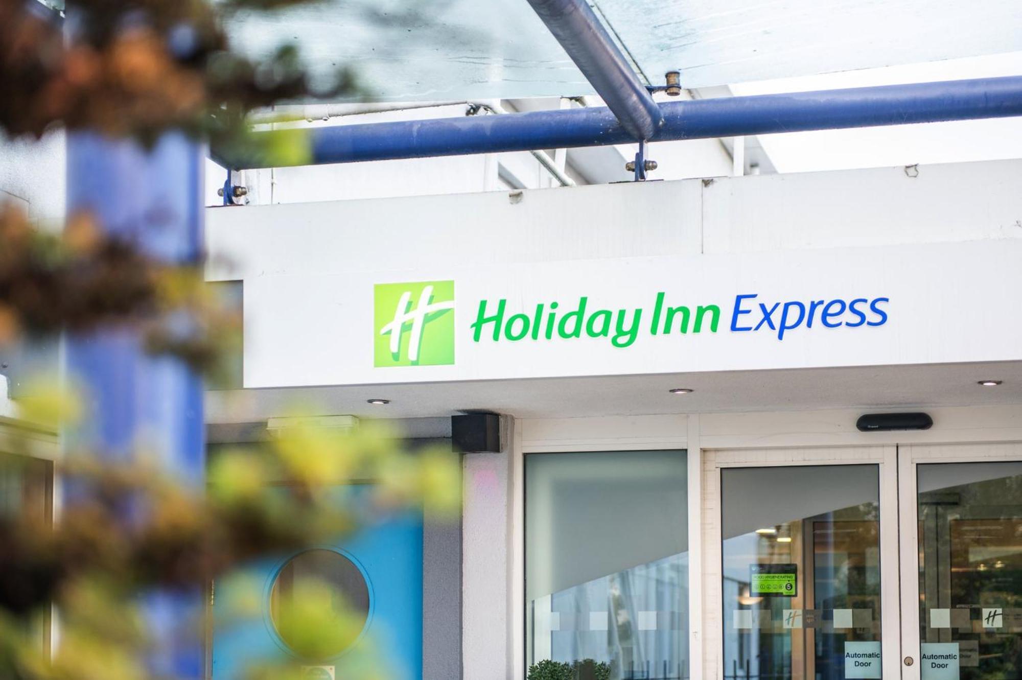 Holiday Inn Express Ramsgate - Minster By Ihg Dış mekan fotoğraf