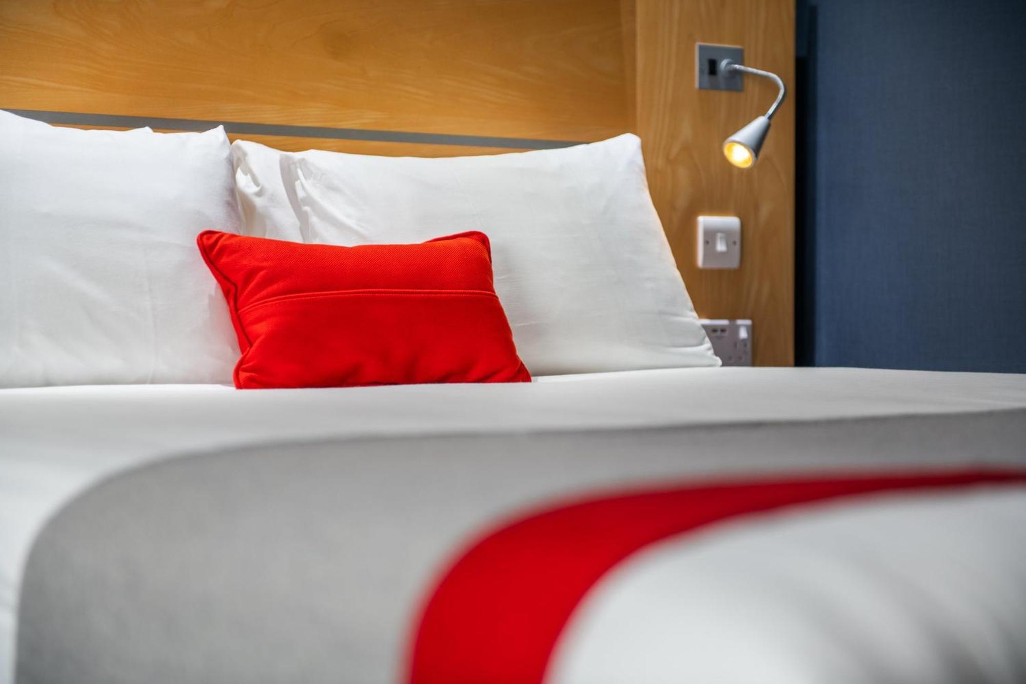 Holiday Inn Express Ramsgate - Minster By Ihg Dış mekan fotoğraf