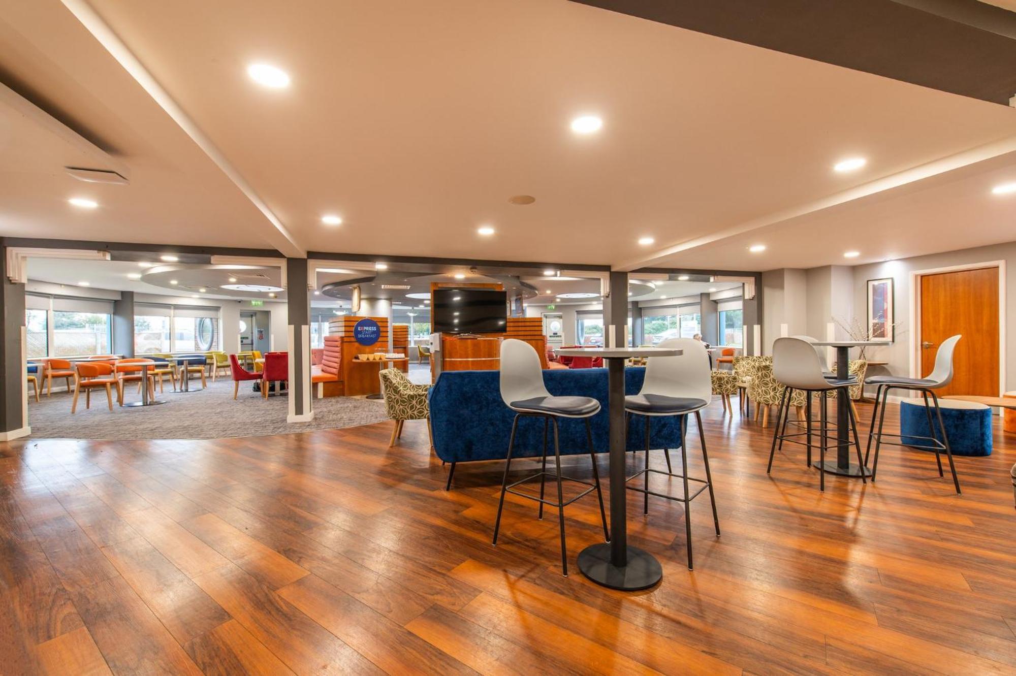 Holiday Inn Express Ramsgate - Minster By Ihg Dış mekan fotoğraf