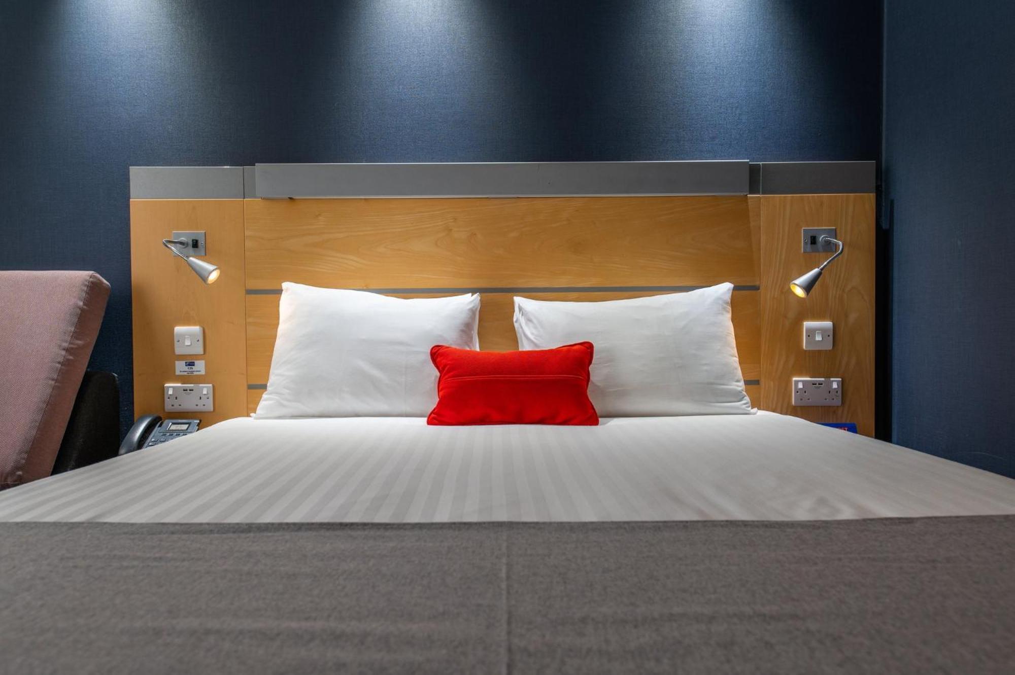 Holiday Inn Express Ramsgate - Minster By Ihg Dış mekan fotoğraf