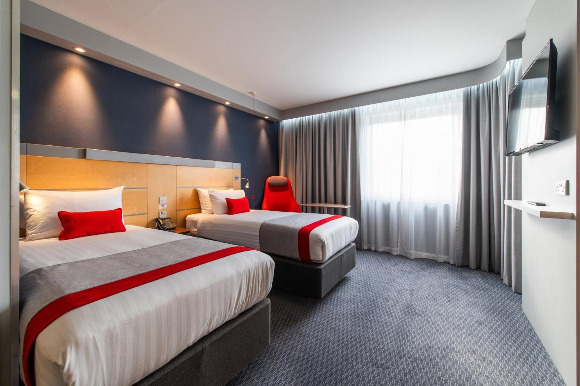 Holiday Inn Express Ramsgate - Minster By Ihg Dış mekan fotoğraf
