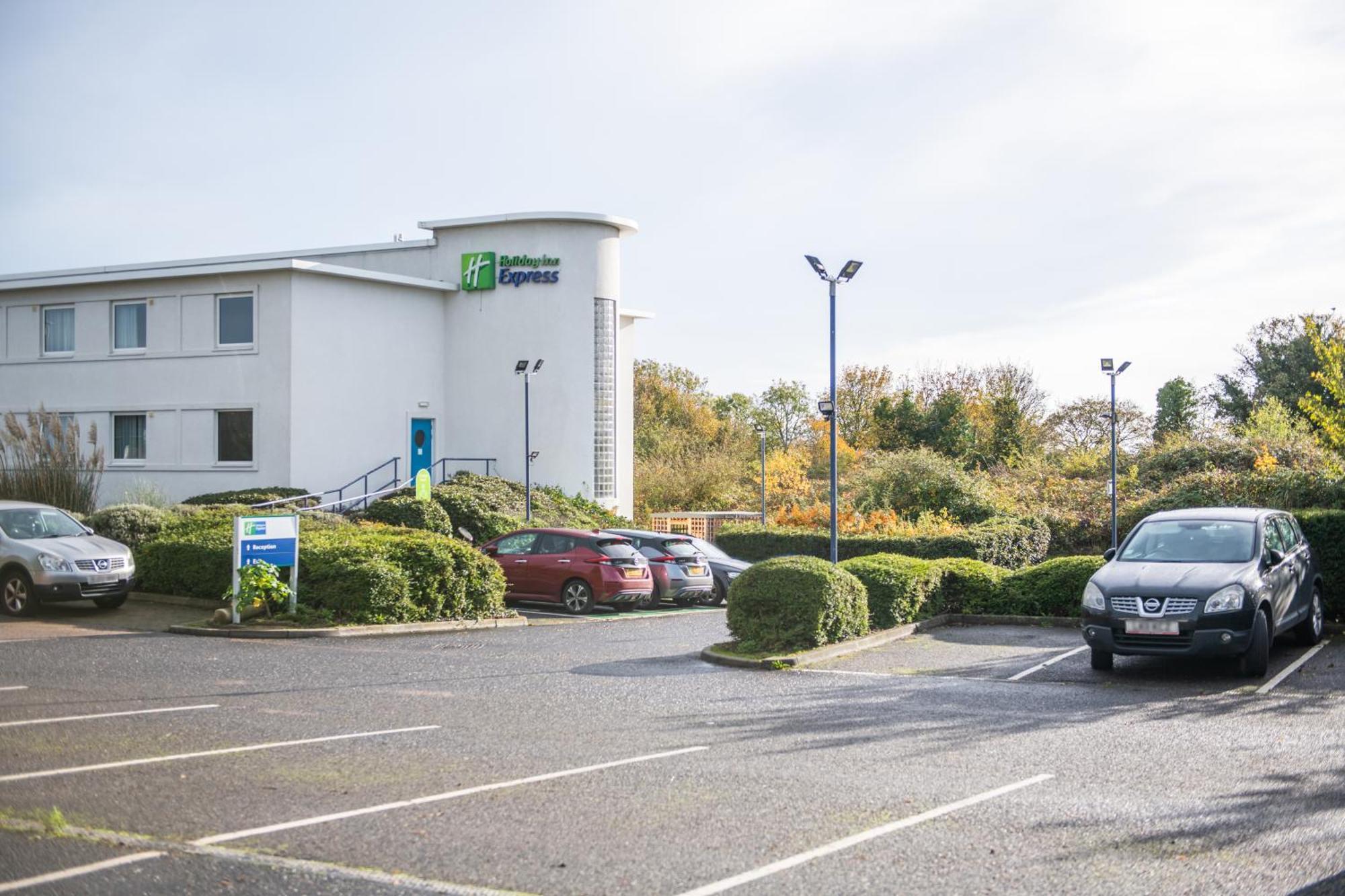 Holiday Inn Express Ramsgate - Minster By Ihg Dış mekan fotoğraf