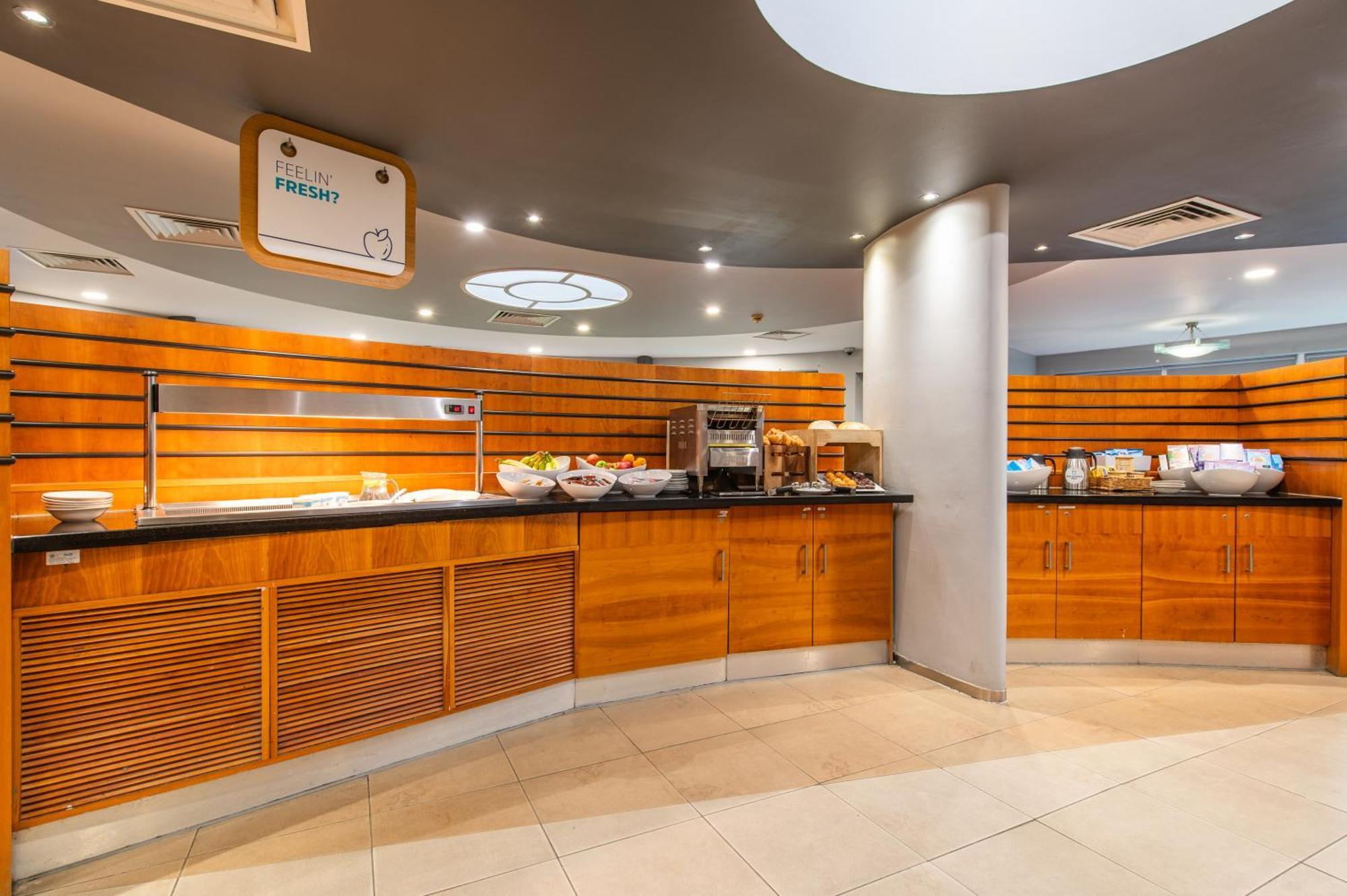 Holiday Inn Express Ramsgate - Minster By Ihg Dış mekan fotoğraf
