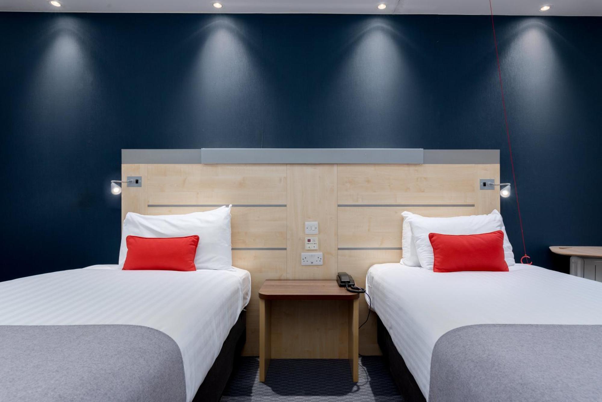 Holiday Inn Express Ramsgate - Minster By Ihg Dış mekan fotoğraf