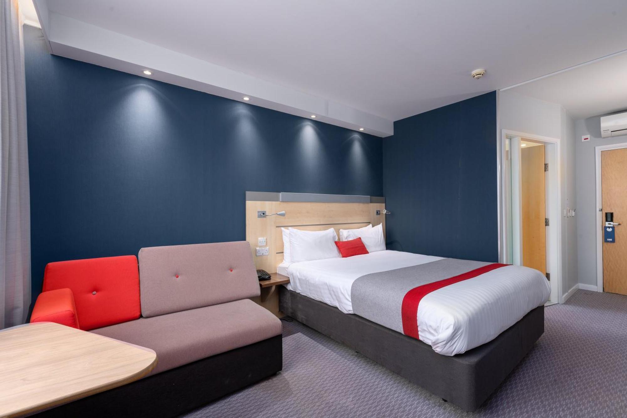 Holiday Inn Express Ramsgate - Minster By Ihg Dış mekan fotoğraf